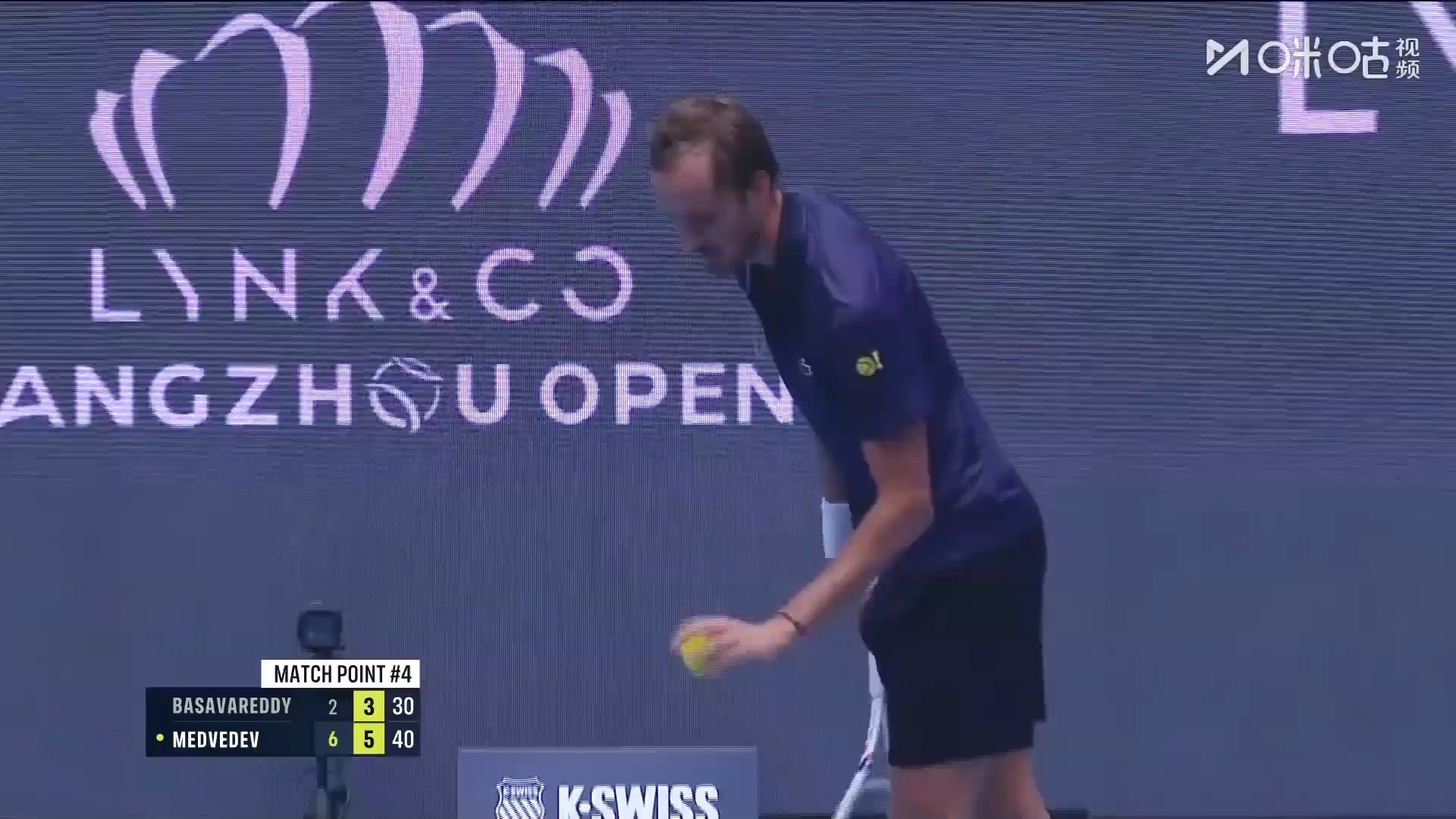 澳网逆转ATP总决赛，梅德韦杰夫惊艳四座