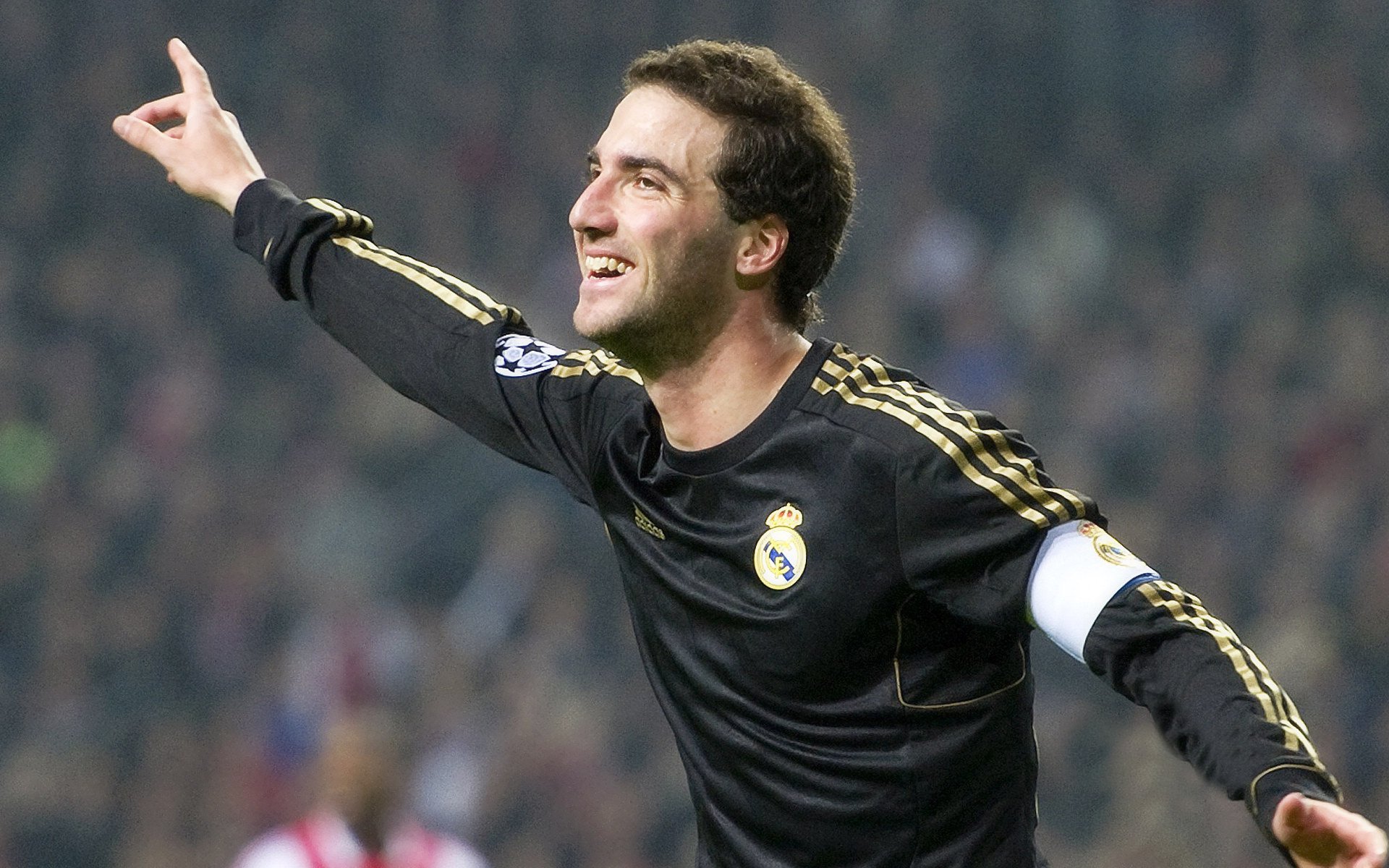 贝林厄姆，大场面先生与荷兰血拼的利物浦基因